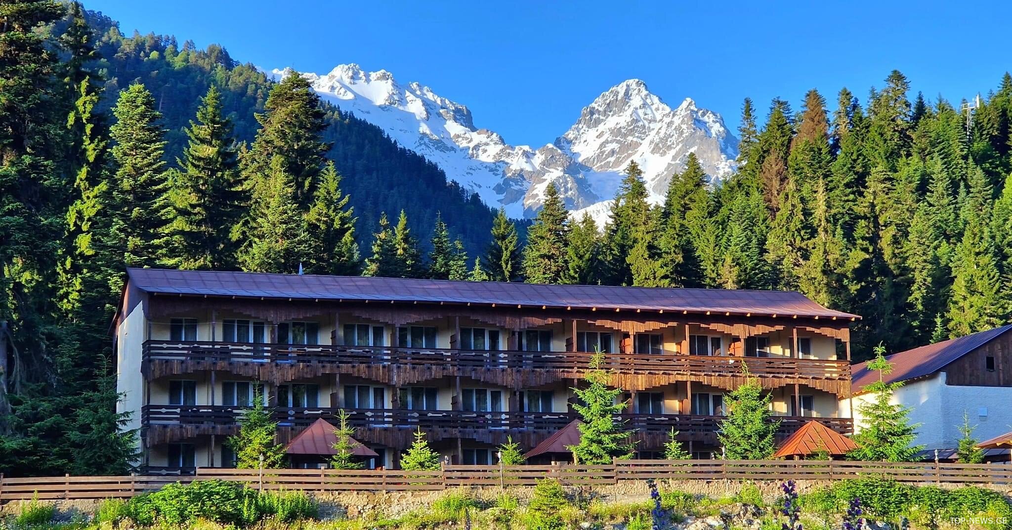 "სანსეტ შოვი": ჩვენმა თანამშრომლებმა შეძლეს და ასეთ კრიტიკულ სიტუაციაში, უსაფრთხო ადგილზე გაიყვანეს სტუმრები