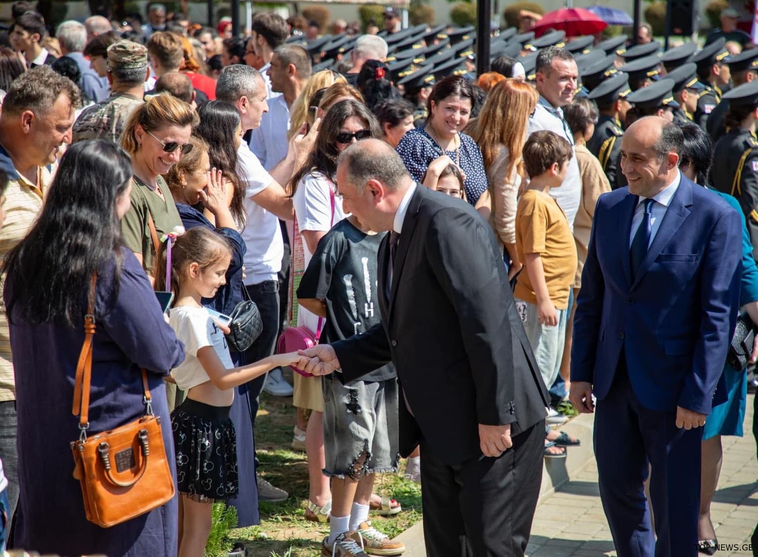 თავდაცვის მინისტრი ქუთაისში, კადეტთა სამხედრო ლიცეუმში იმყოფებოდა