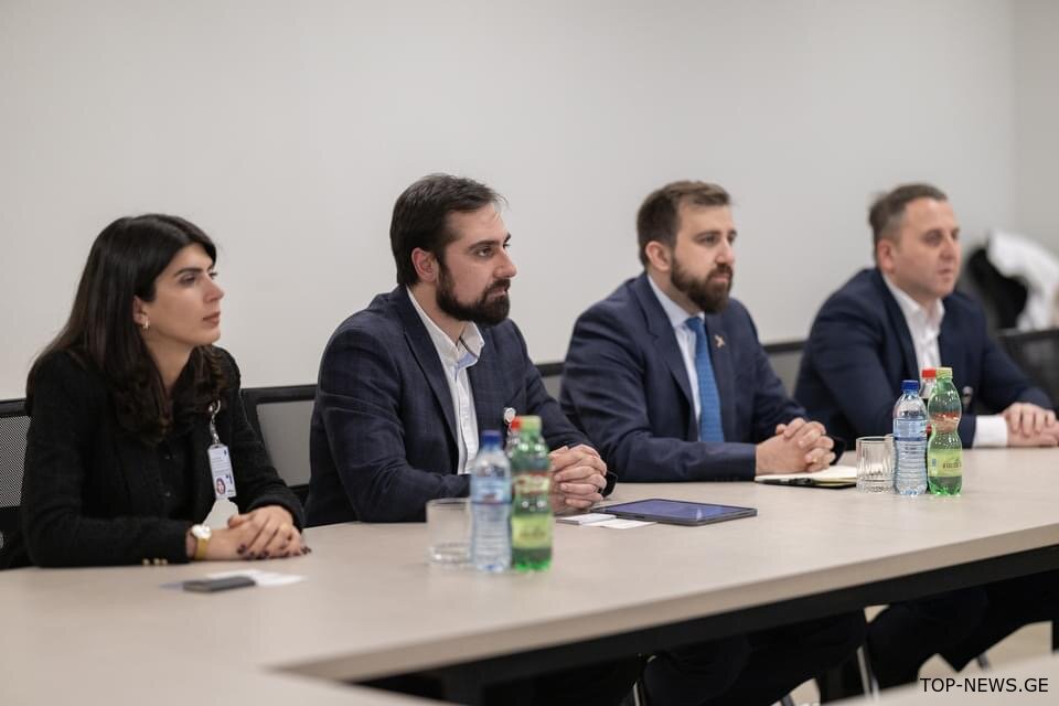 ირაკლი ქარქაშაძე: პოზიტიურად ვართ განწყობილი იმისთვის, რომ ჩვენი თანამშრომლობა კიდევ უფრო გაძლიერდება და Wizz Air უფრო აქტიურად იქნება წარმოდგენილი ქუთაისის აეროპორტში