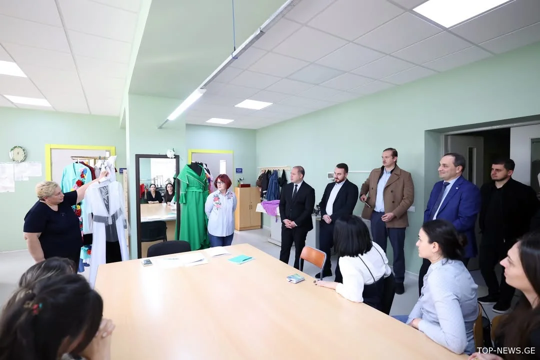 განათლების მინისტრი ქუთაისში, კოლეჯ “იბერია”-ში იმყოფებოდა