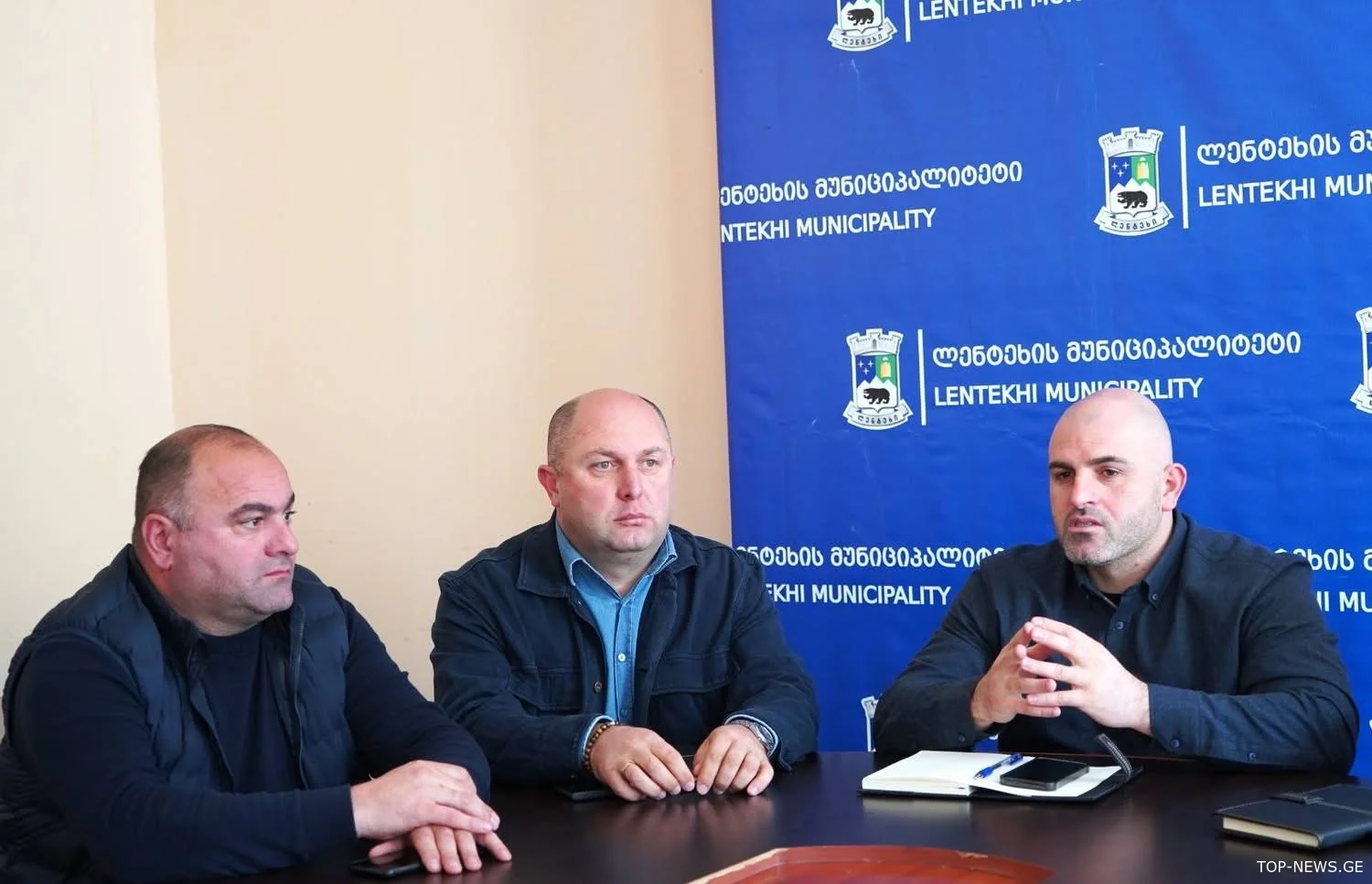 საკადრო ცვლილება ლენტეხის მერიაში