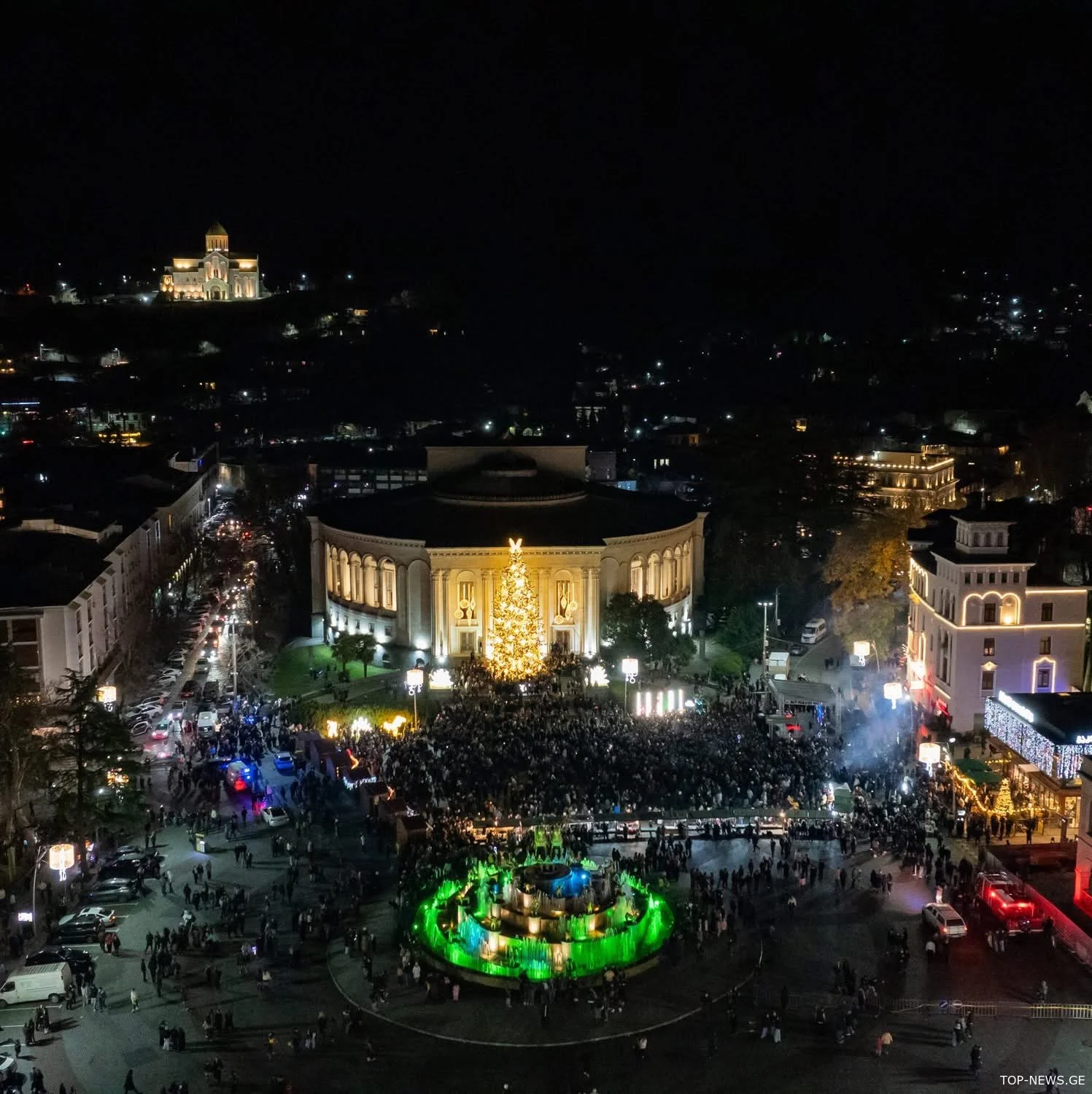 საშობაო ბაზრობა, კონცერტი და ნაძვის ხის ანთება-საახალწლო ღონისძიებები ქუთაისში