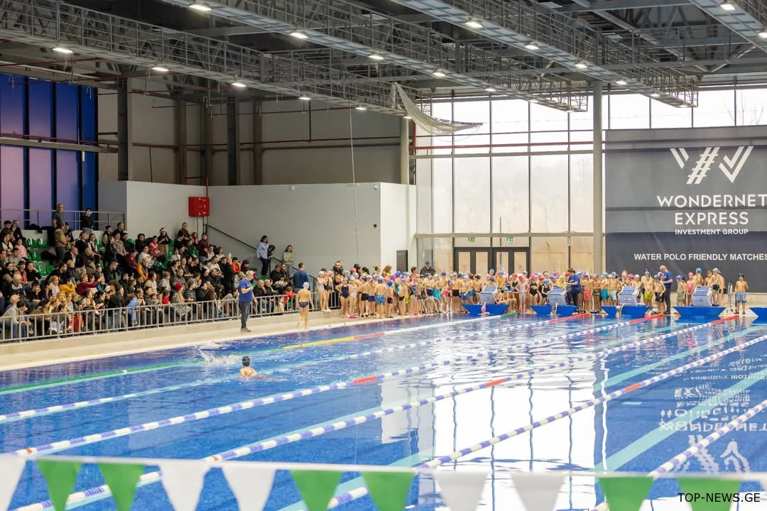 ცურვის უფასოდ შესწავლის პროგრამით ქუთაისში 400-მდე მოსწავლემ ისარგებლა