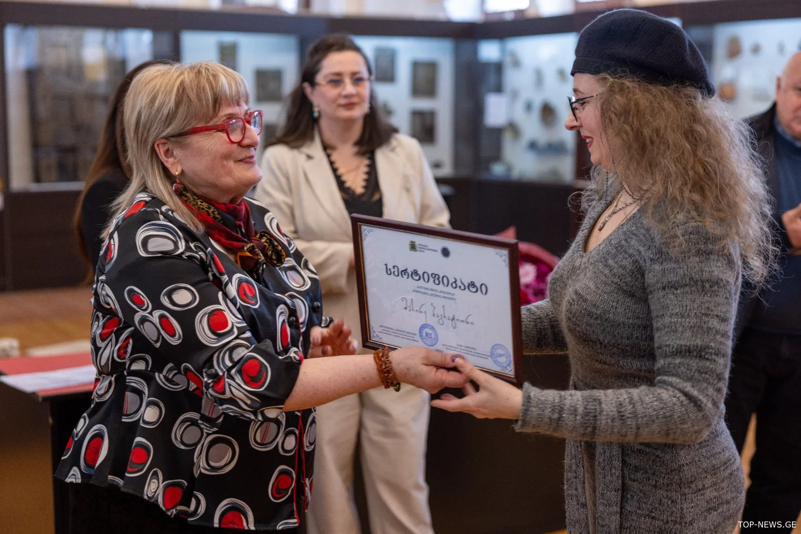 ქუთაისში კალიგრაფიის კონკურსში გამარჯვებულები დააჯილდოვეს
