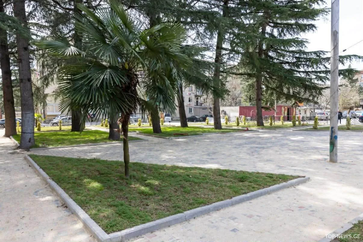სკვერი და ორი ახალი სპორტული მოედანი-თაბუკაშვილის ქუჩაზე დასრულებული პროექტები დაათვალიერეს