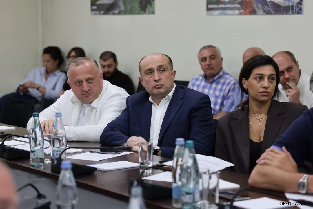 ჭიათურაში 6 000 მაყურებელზე გათვლილი მოედანი აშენდება