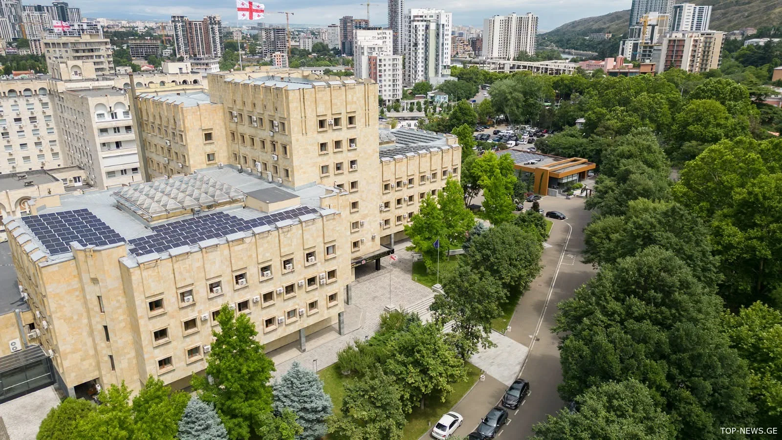 გახსნილი ჰქონდათ მასაჟის სალონები და სასტუმროები-დაკავება ქუთაისში